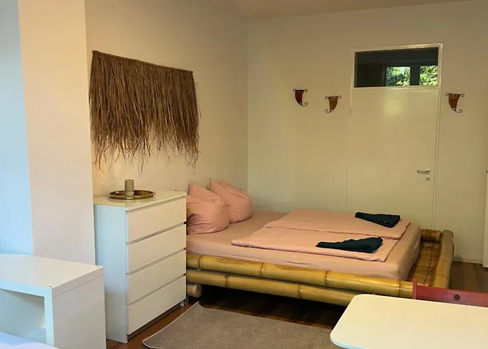 Happy Shared * Berlin